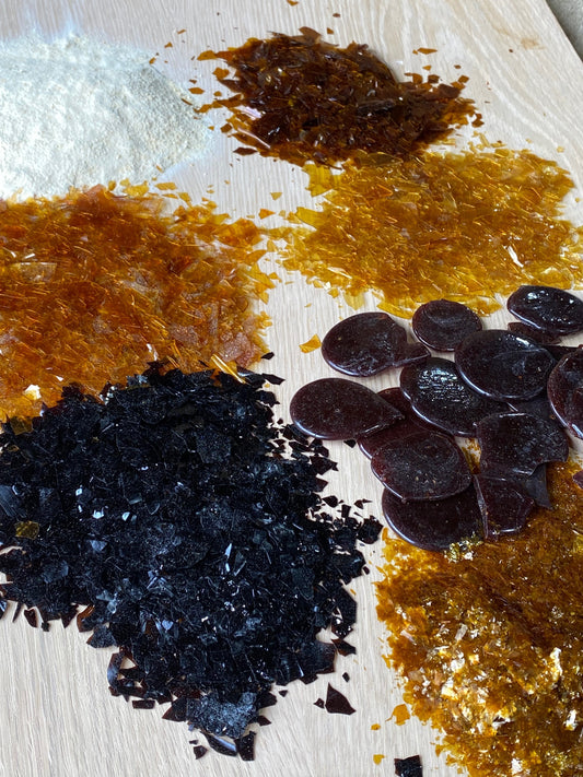 How to Choose the Right Colour of Shellac for Your Next Project