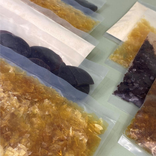 Restorers Choice Shellac Sample Pack 8 Colours 50 grams each